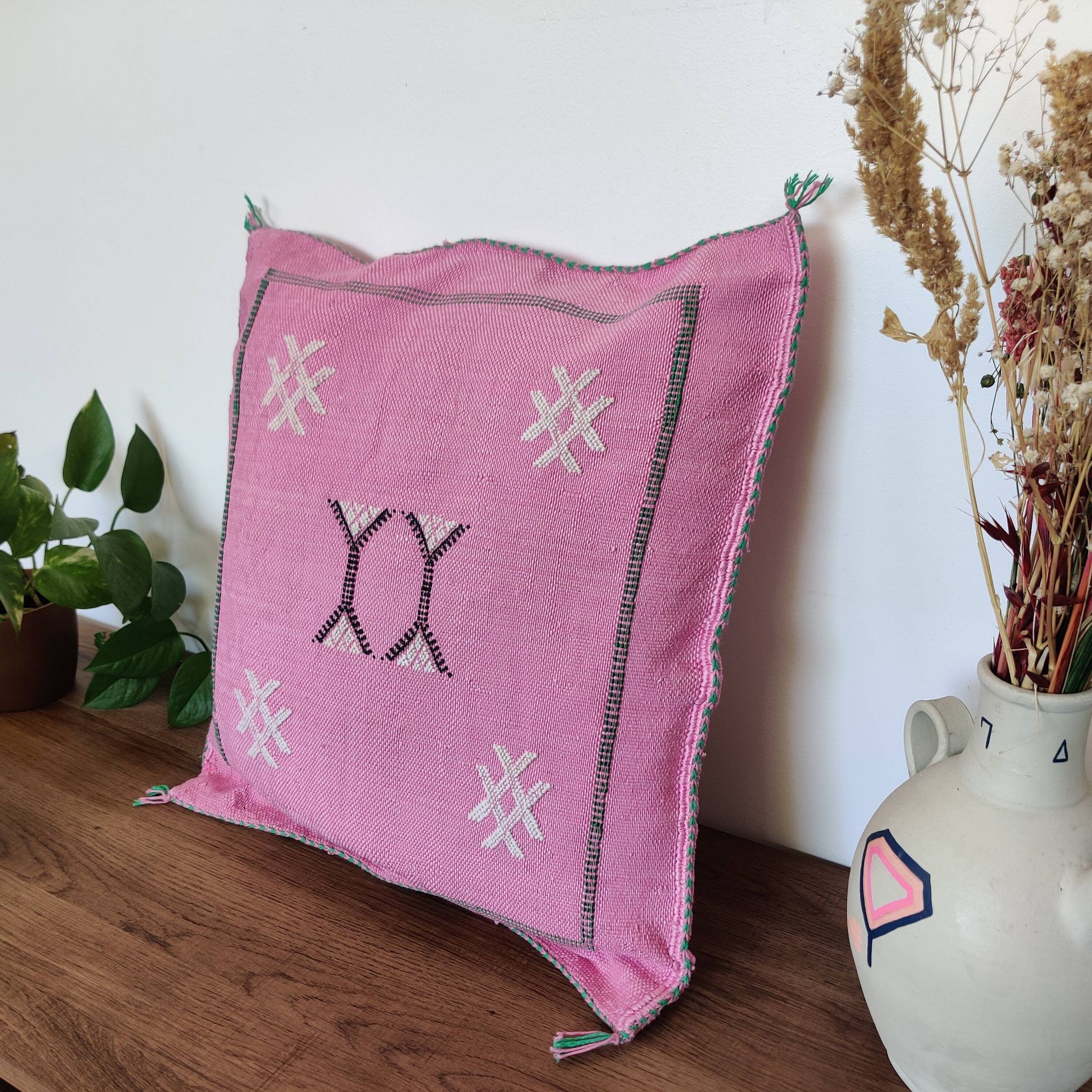 Coussin berbère sabra rose motif boheme