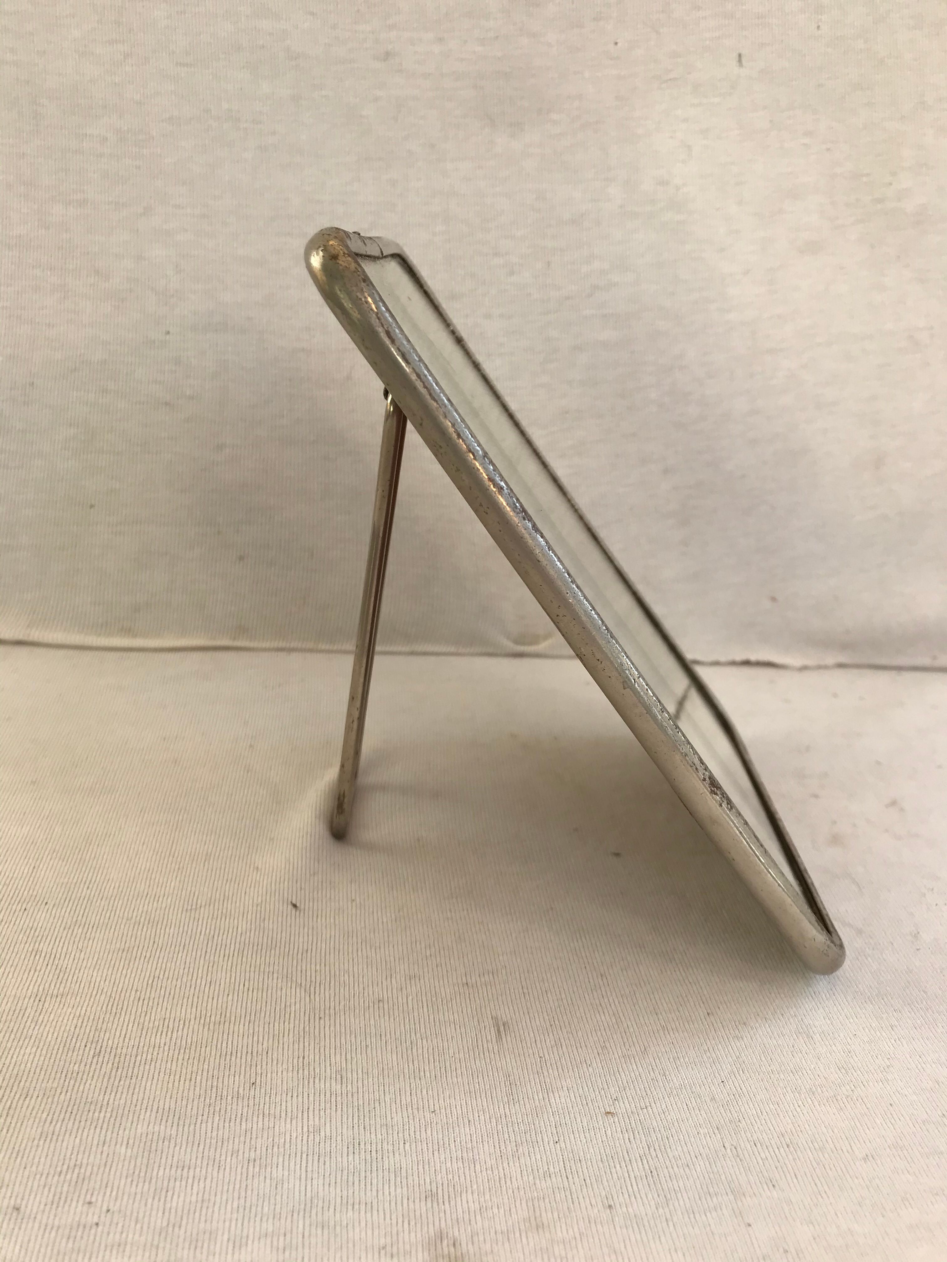 Former mirror barbier contour alu - trépied - brown background vintage decoration