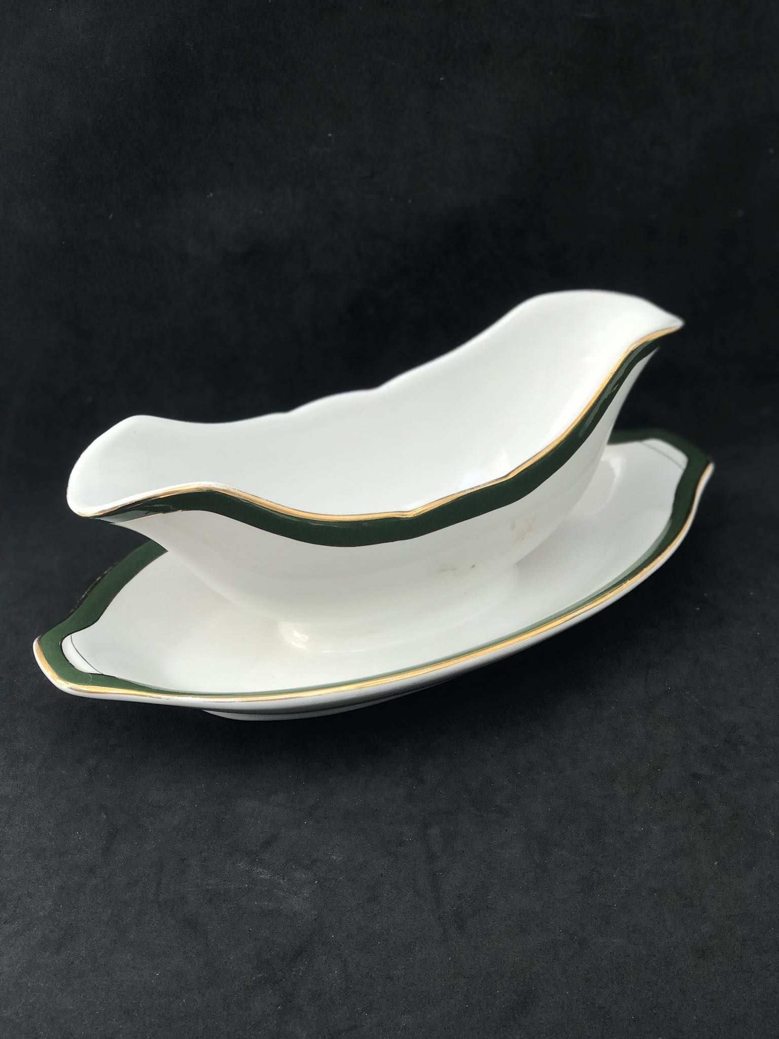 Saucière with antique attached underplate Villeroy and Boch Boch Mettlach XIX century