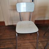 Table et 6 chaises en formica