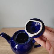 Théière vintage céramique bleu de sevres price & kesington