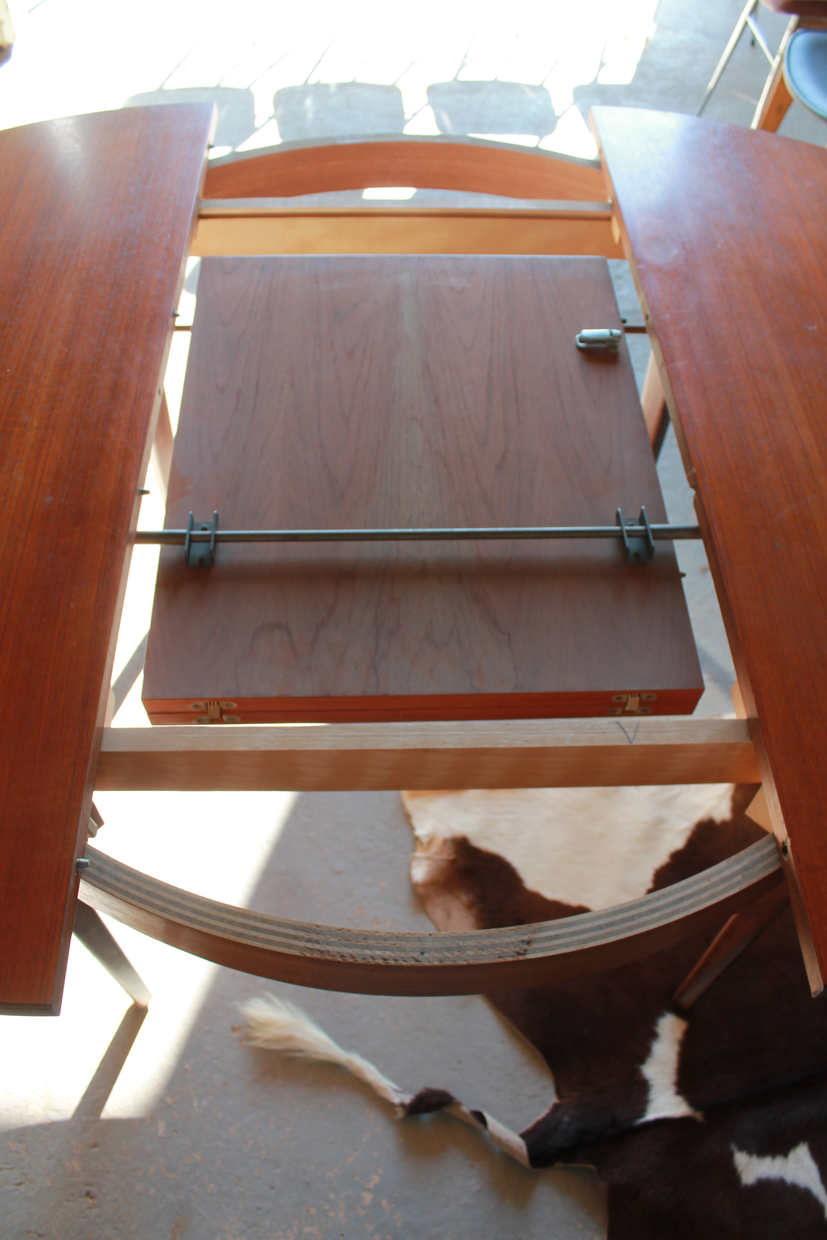 Roundtable - wood - circa 1960's