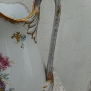 Pichet en porcelaine