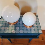 Pair of vintage globe lamps to table