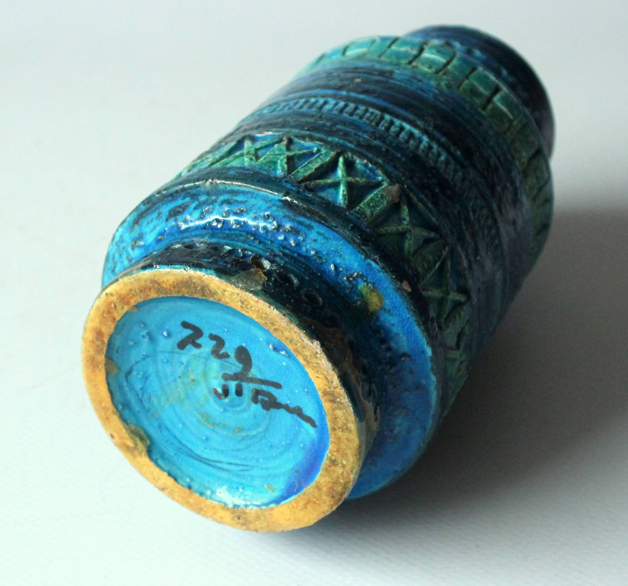 Bitossi vase designed by Aldo Londi - marked - vintage