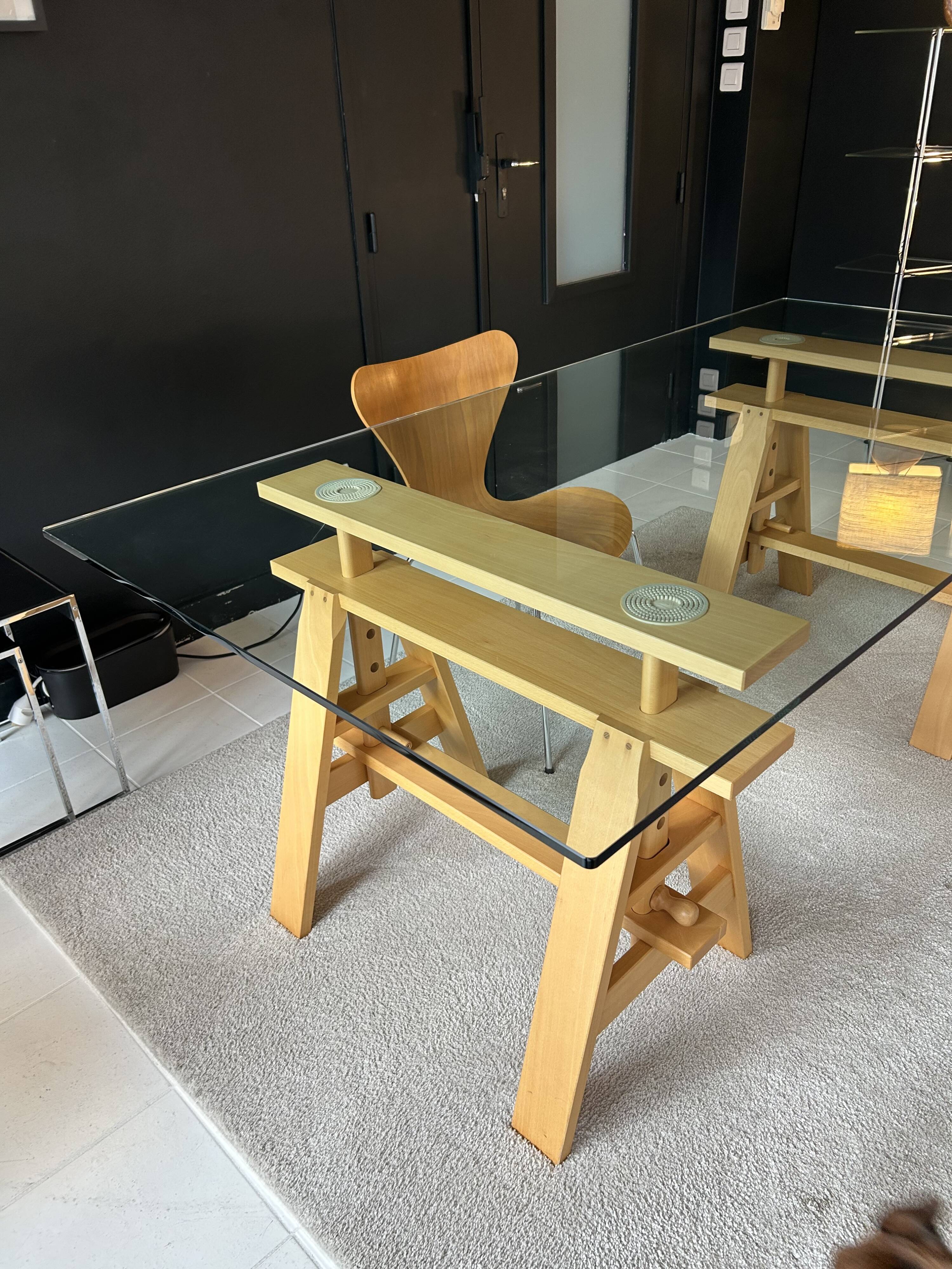 Table Leonardo by Achille Castiglioni