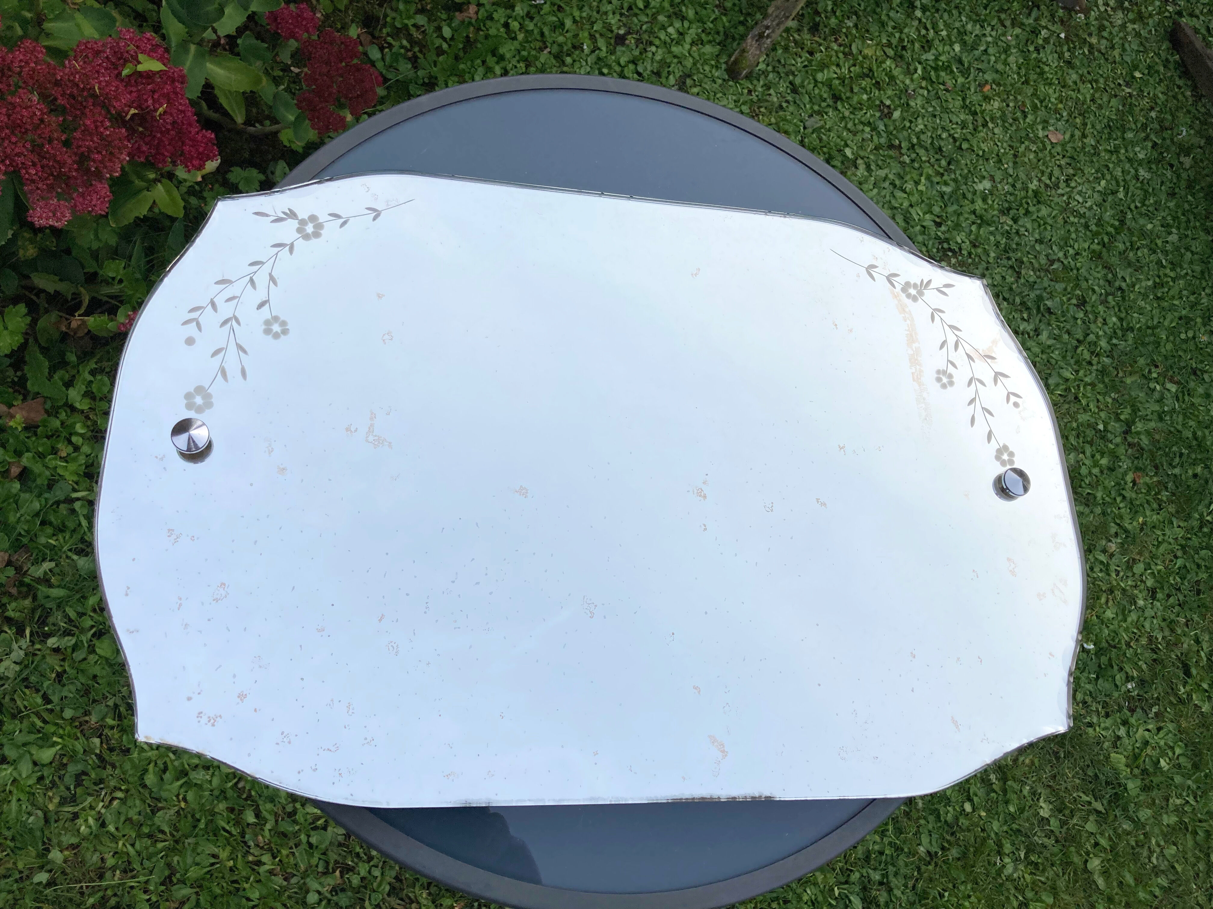 Antique chiseled mirror 60 X 40cm