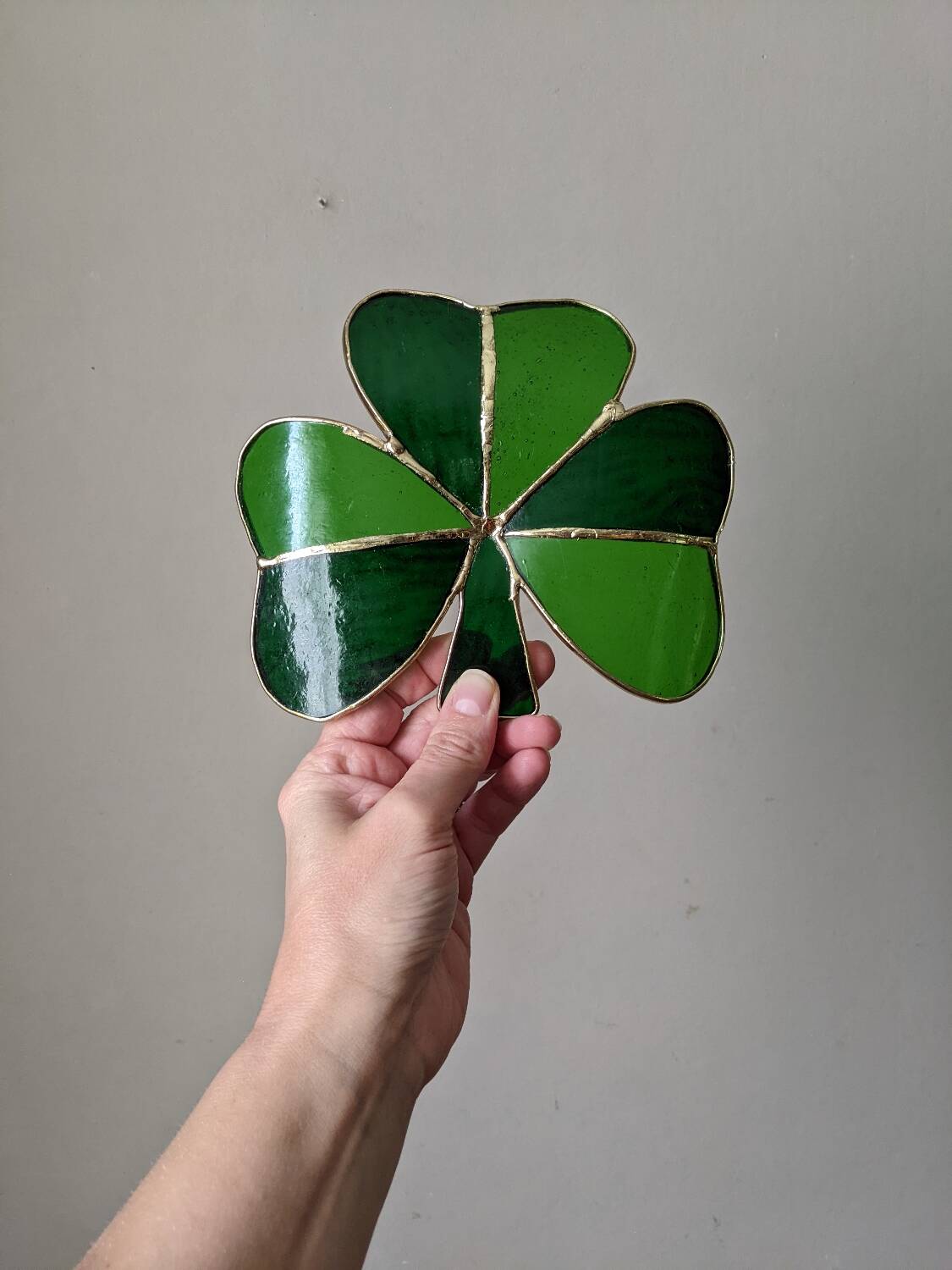 Handcrafted green clover and brass trinket tray