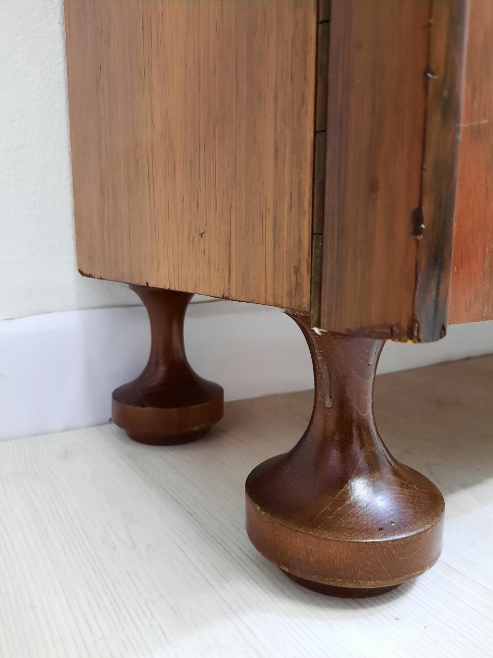 Coat hanger / coat rack - vintage.