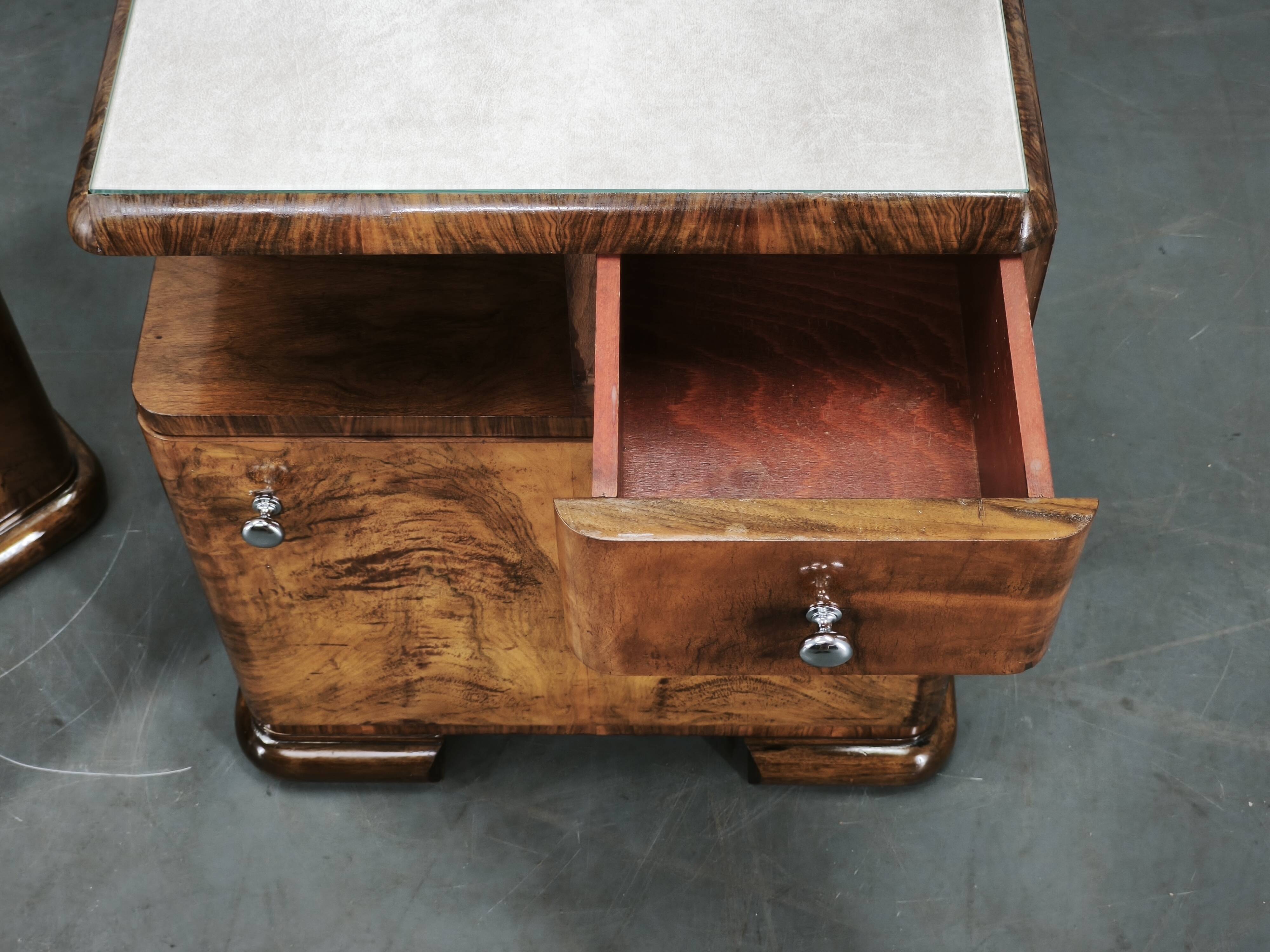 Pair of Art Deco Walnut Nightstands, Czechoslovakia, 1930s