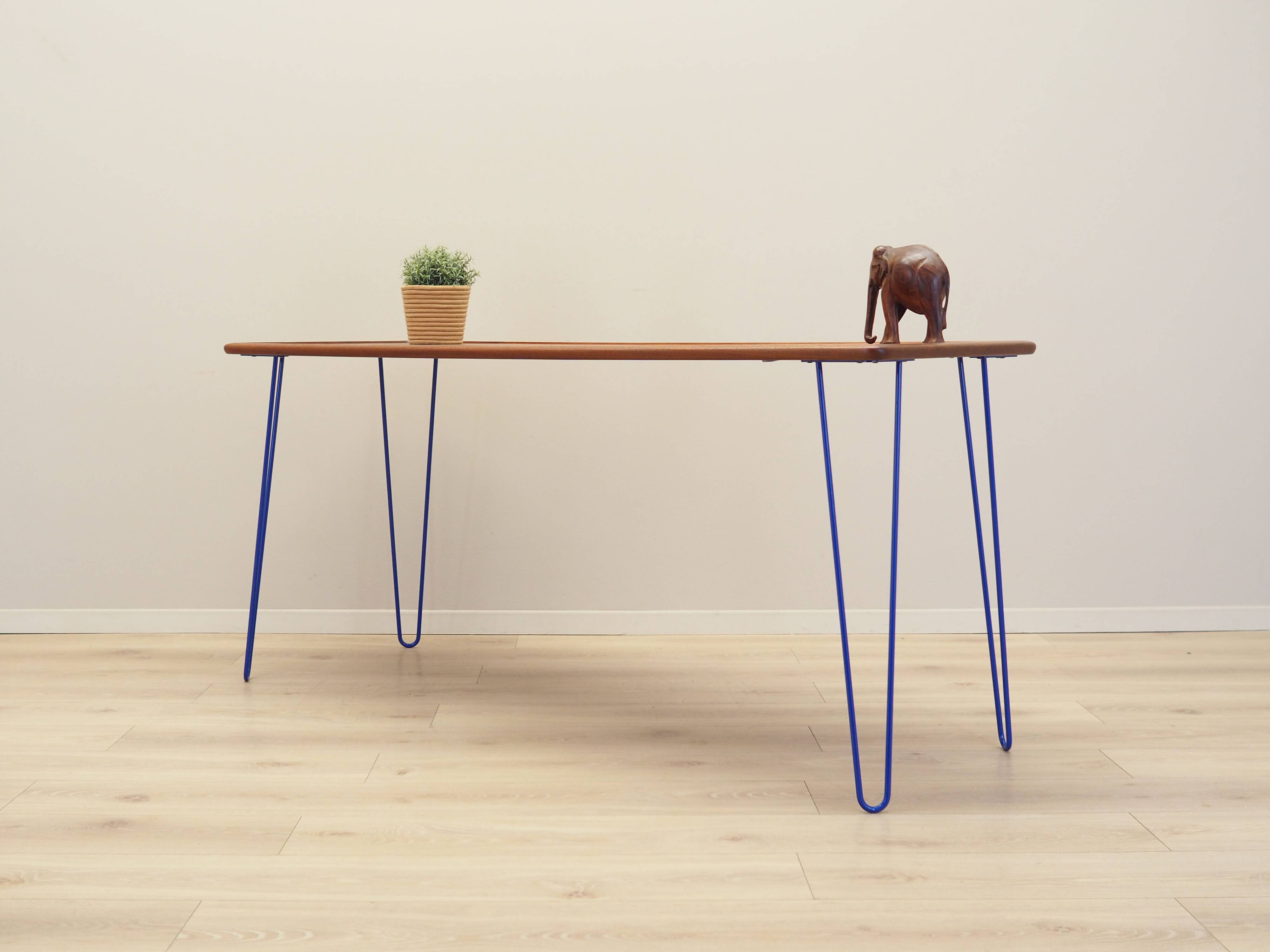 Danish teak desk, 1970s