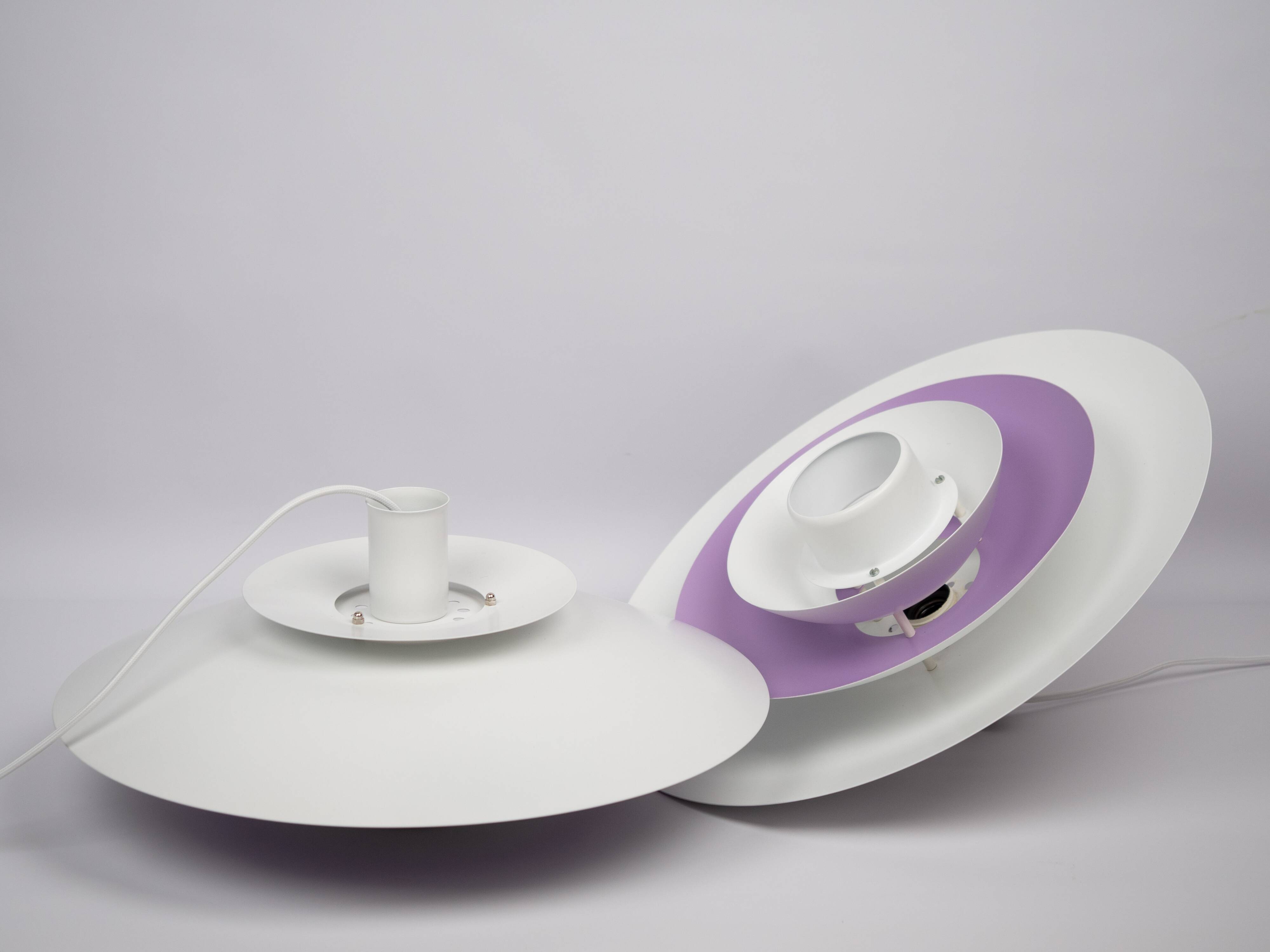 Paire de 2 lampes vintage de Form light des années 1980.