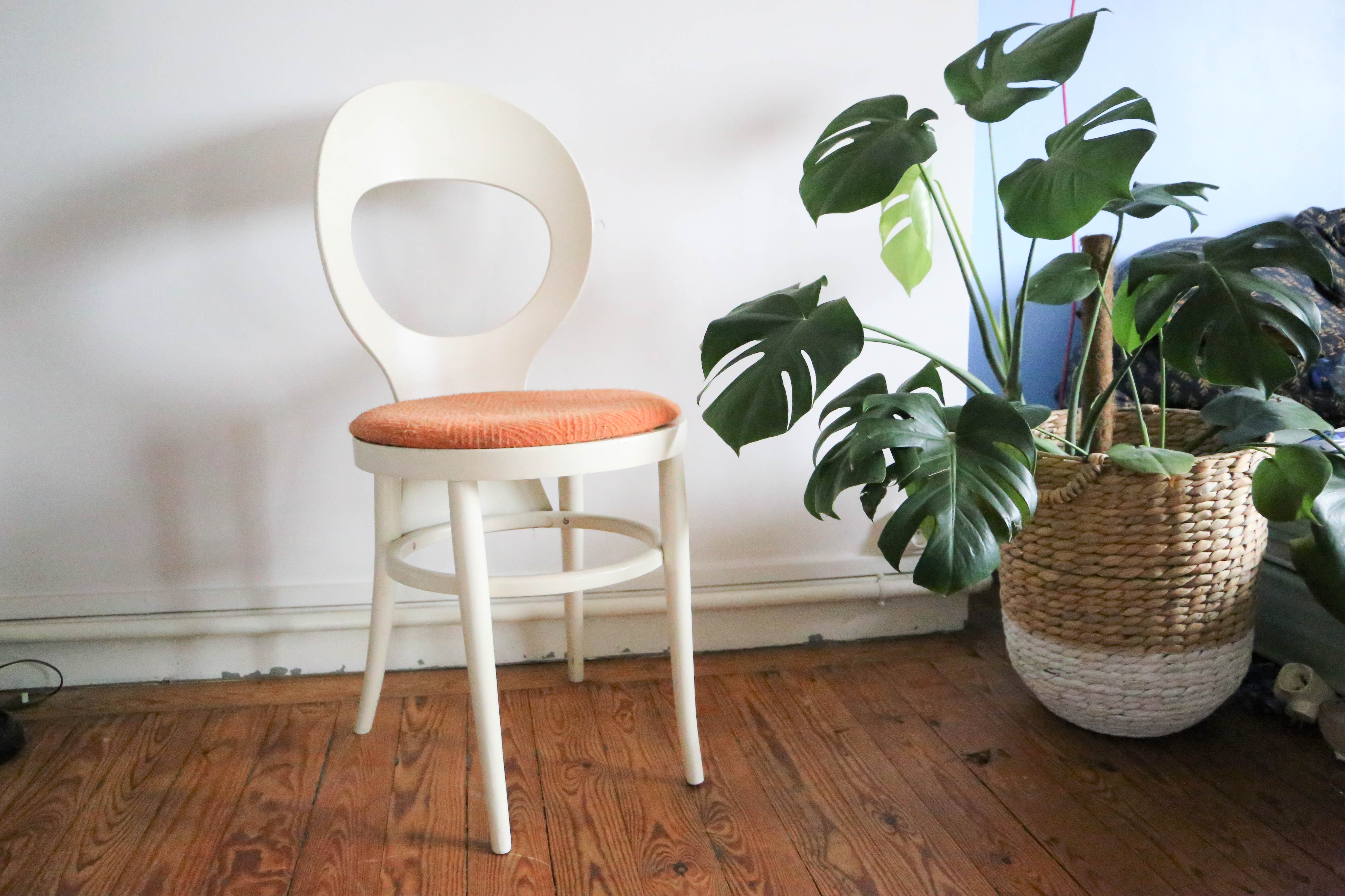Baumann bistro chair, Seagull model