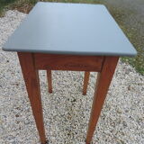 Country table in cherry tree