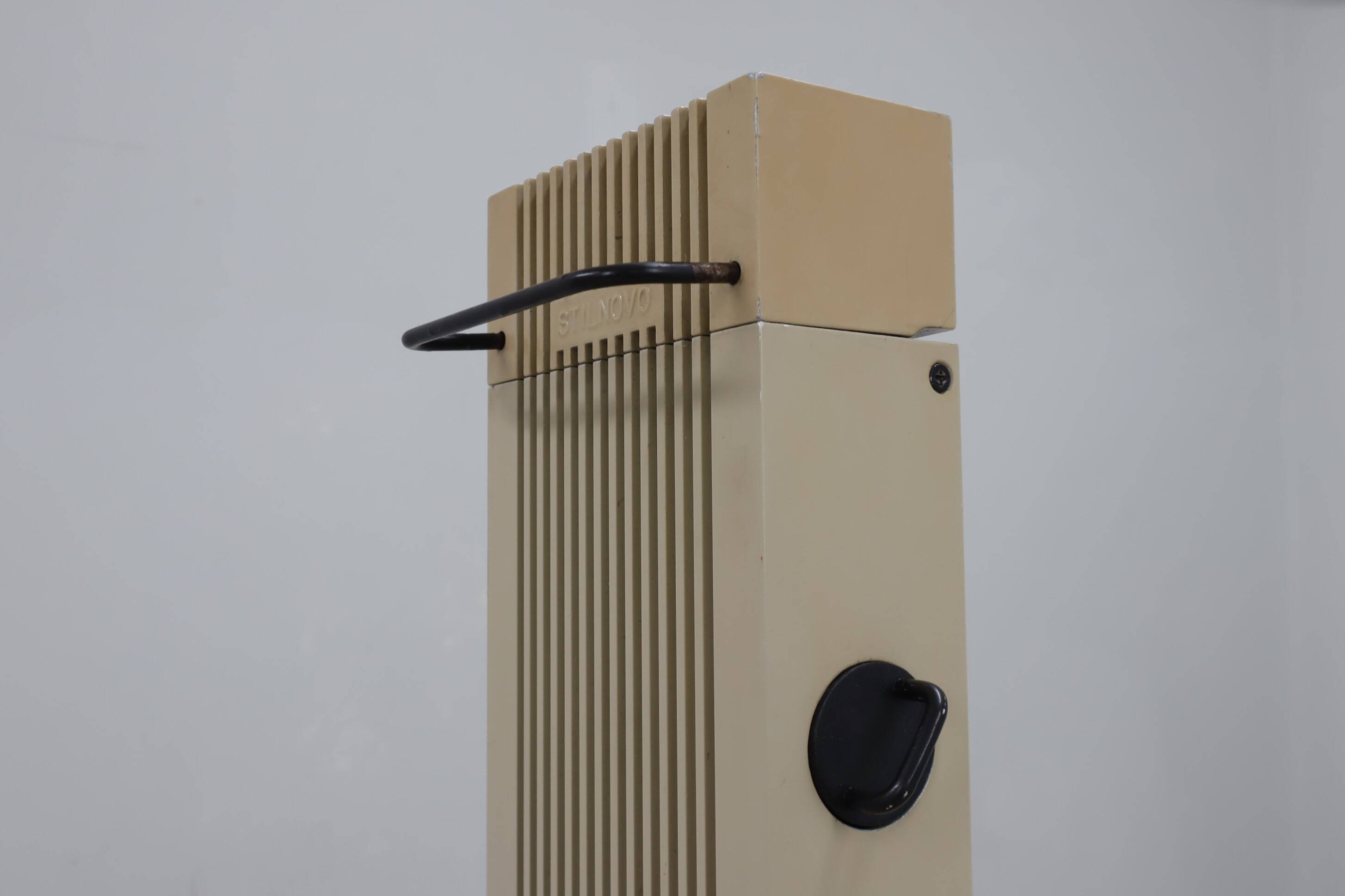 Lampadaire design postmoderne STILNOVO Sergio Carpani années 1980