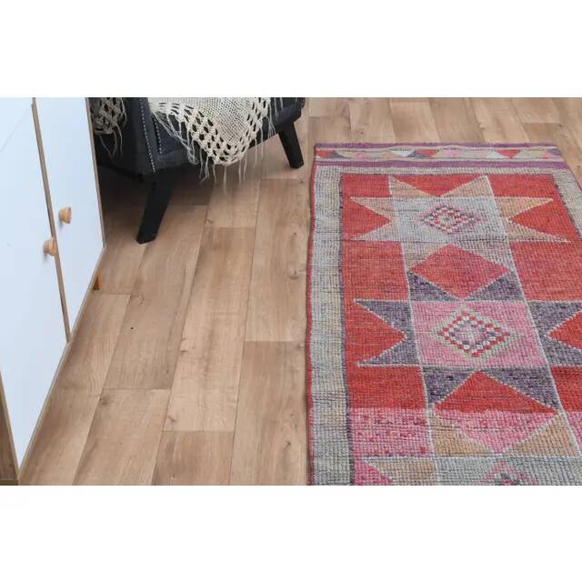 1970s Star Motif Vintage Turkish Oushak Wool Handmade Pink Runner 92x292
