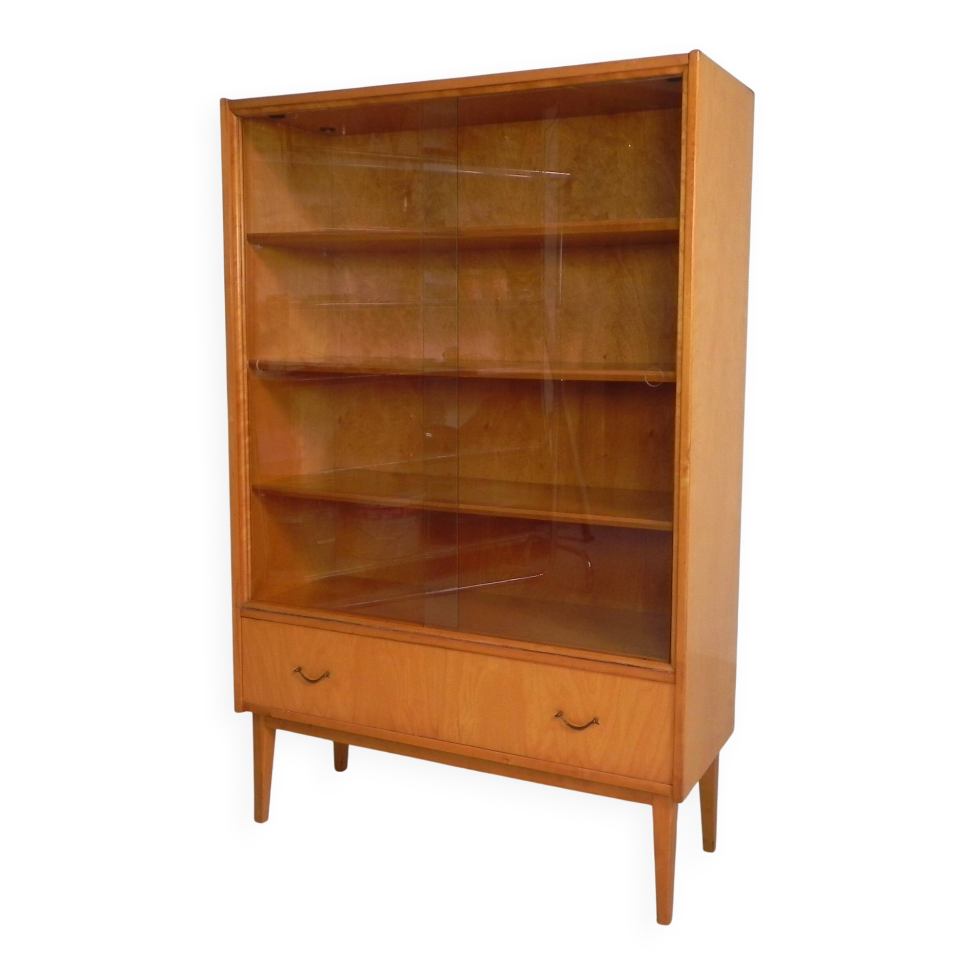 Vintage display cabinet with 2 sliding glass doors and 1 drawer, 1950s.