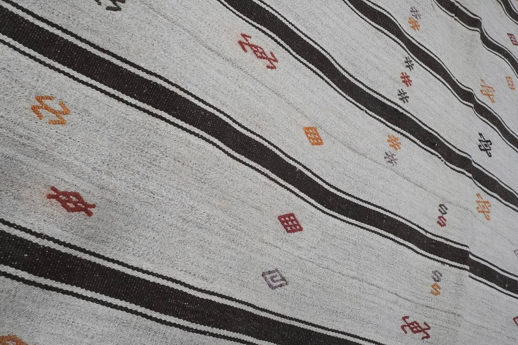 Kilim turc vintage tissé main 153x210 cm