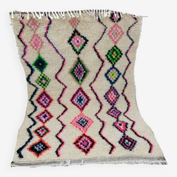 Handmade moroccan berber rug 267 x 121 cm