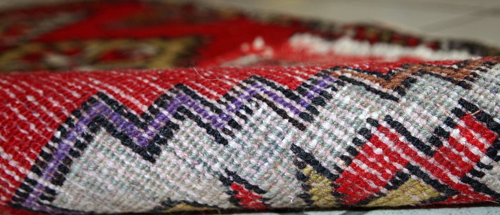 Tapis vintage fait main Yastik turc 48cm x 107cm (1950s)