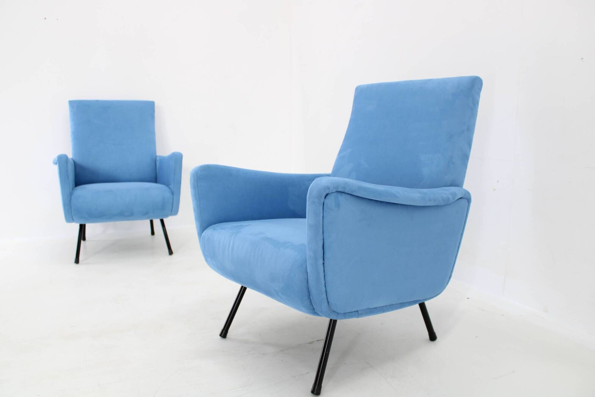 1960s Pair of Restored Italian Armchairs