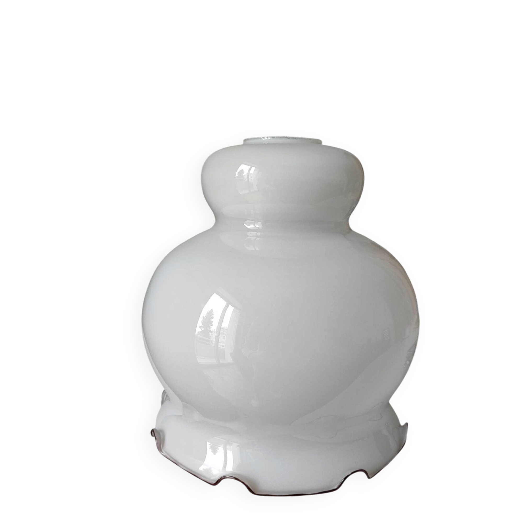 Abat jour opaline blanche et liseré marron