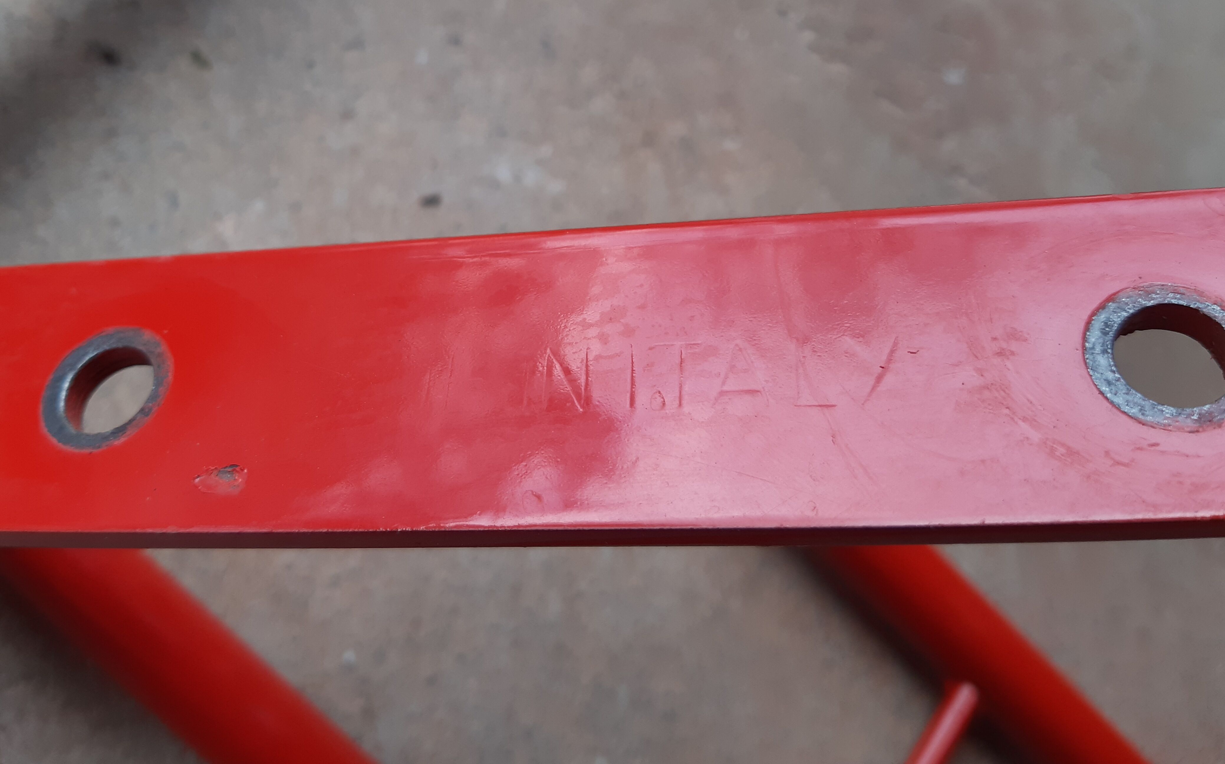 Valet, metal tubing, 80s