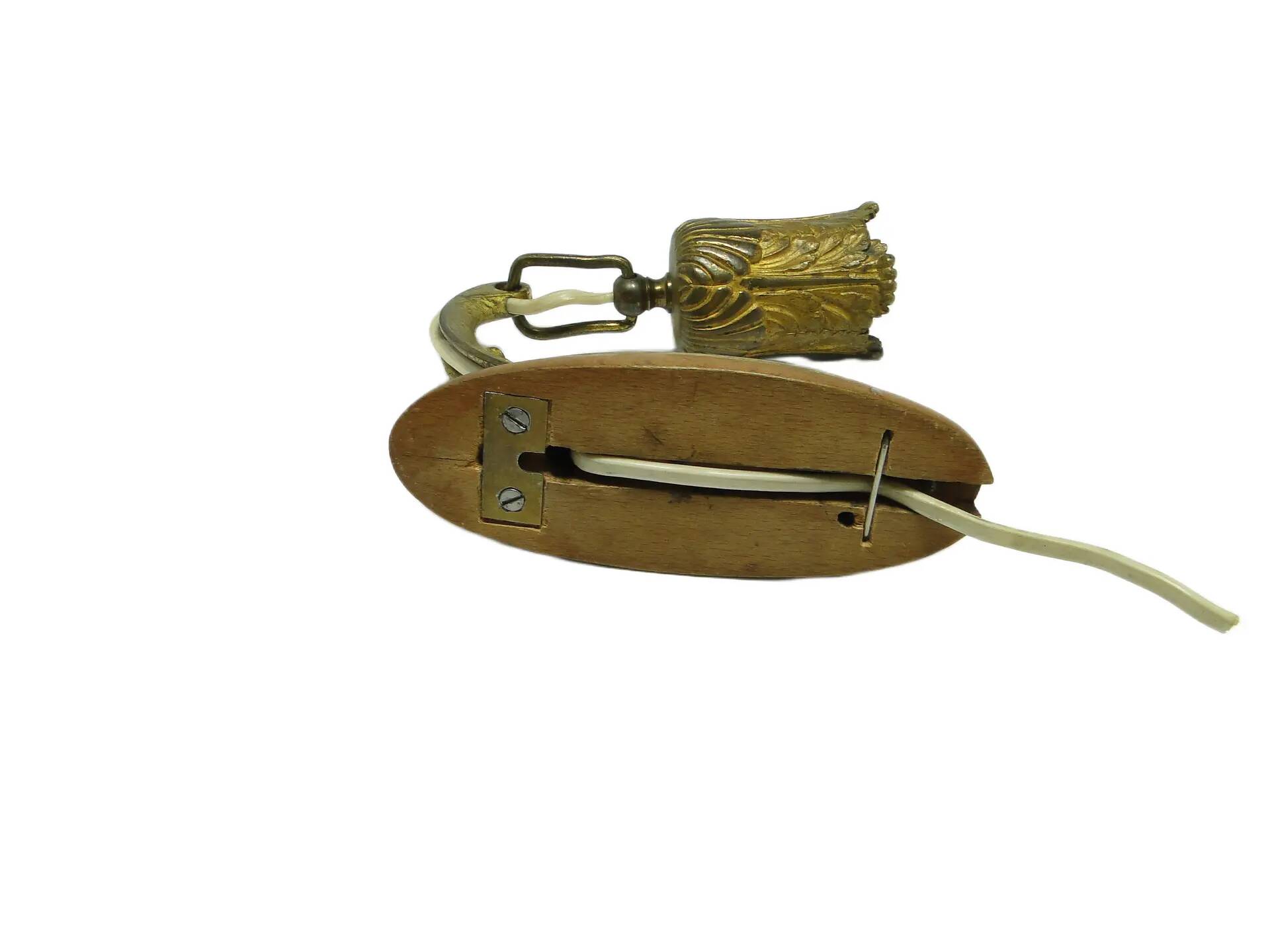 Eclectic wall sconce, golden brass, beech, Germany, 1930s.