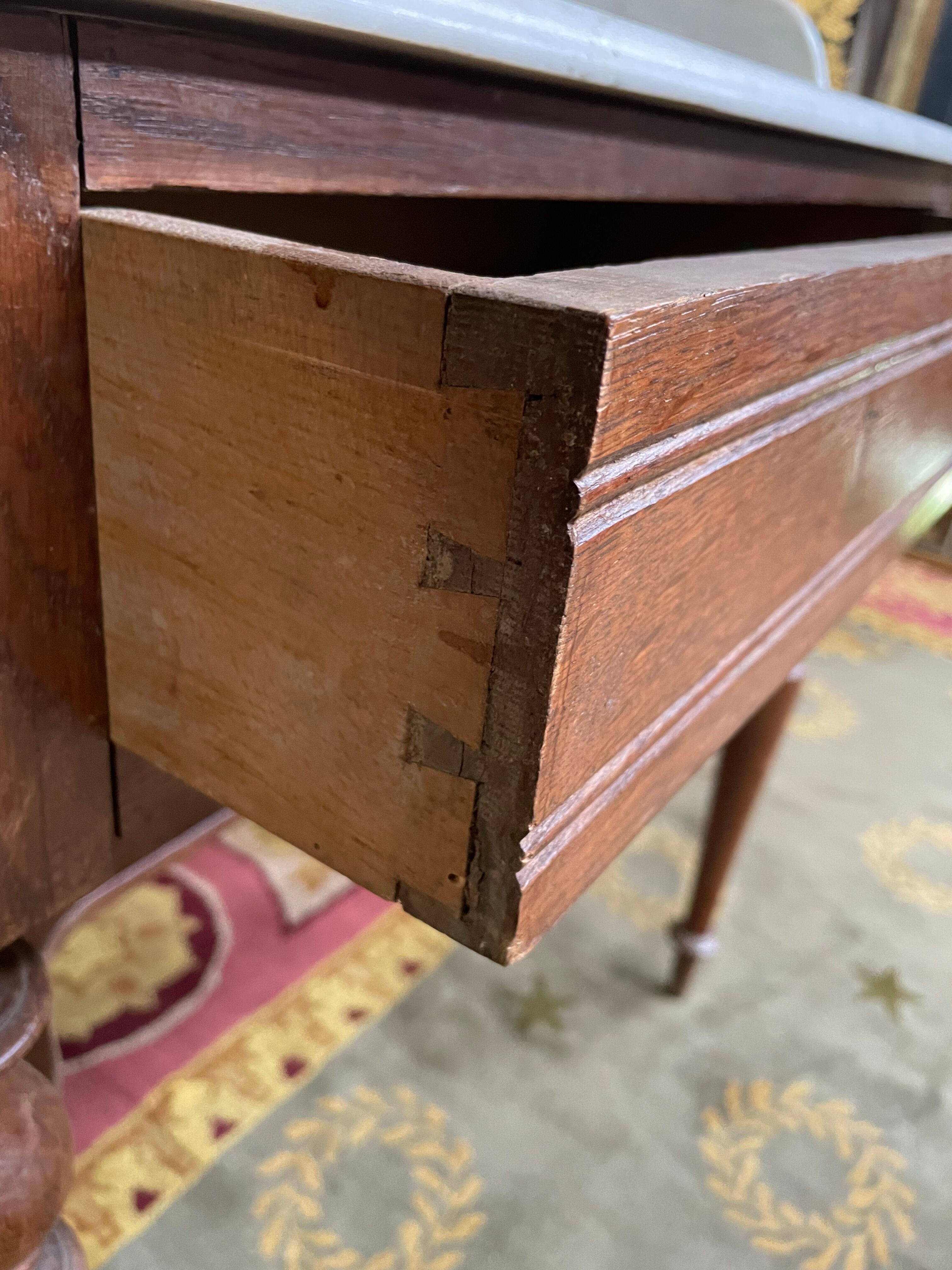 Toilet table - Dressing table Louis Philippe white marble