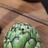 Barbotine salt and pepper shaker service