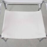 White leather chair – G. Vollenbrock – Hennie de Jong