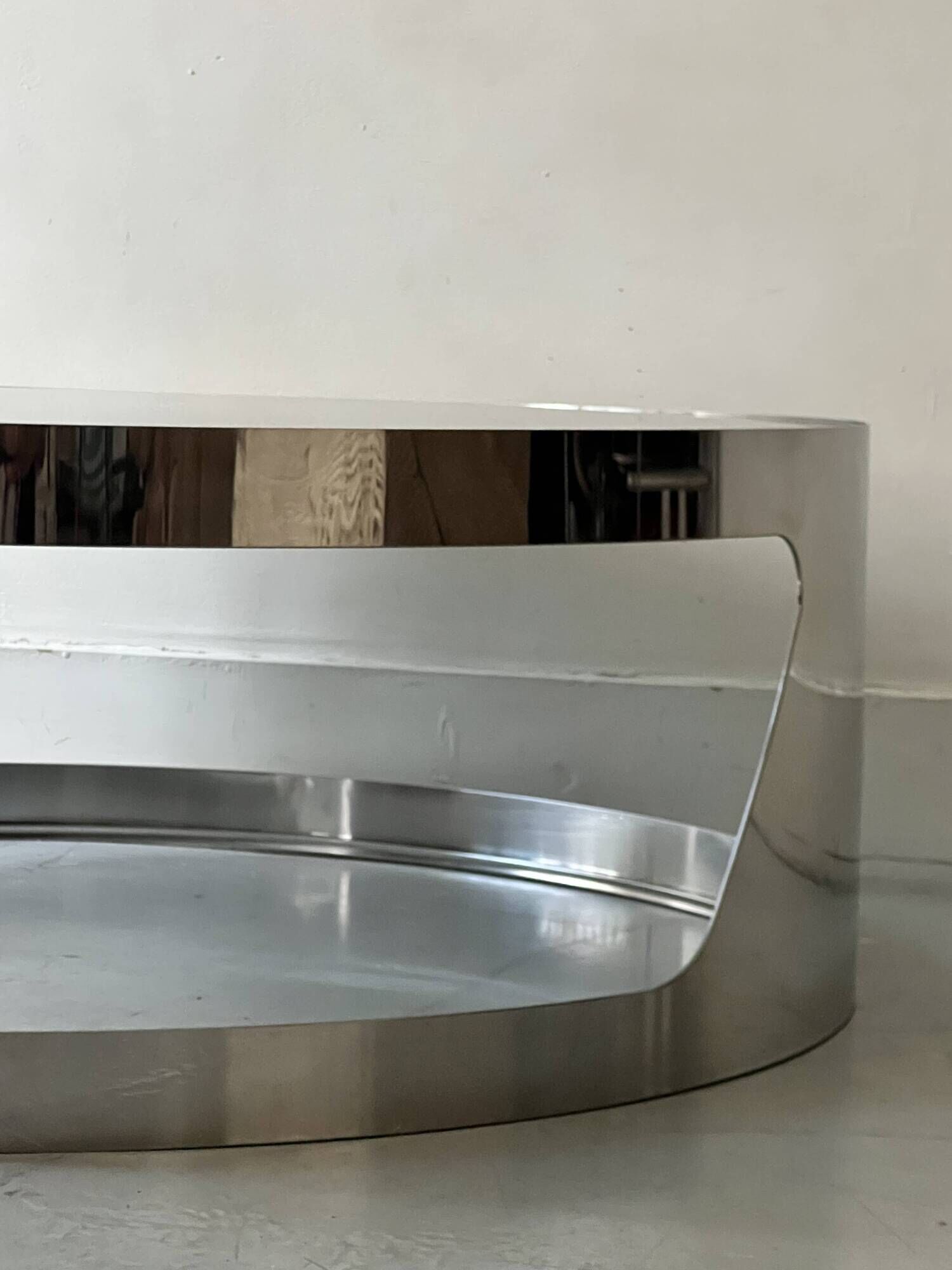 Italian round coffee table in chromed metal & smoked glass, 1970s design
