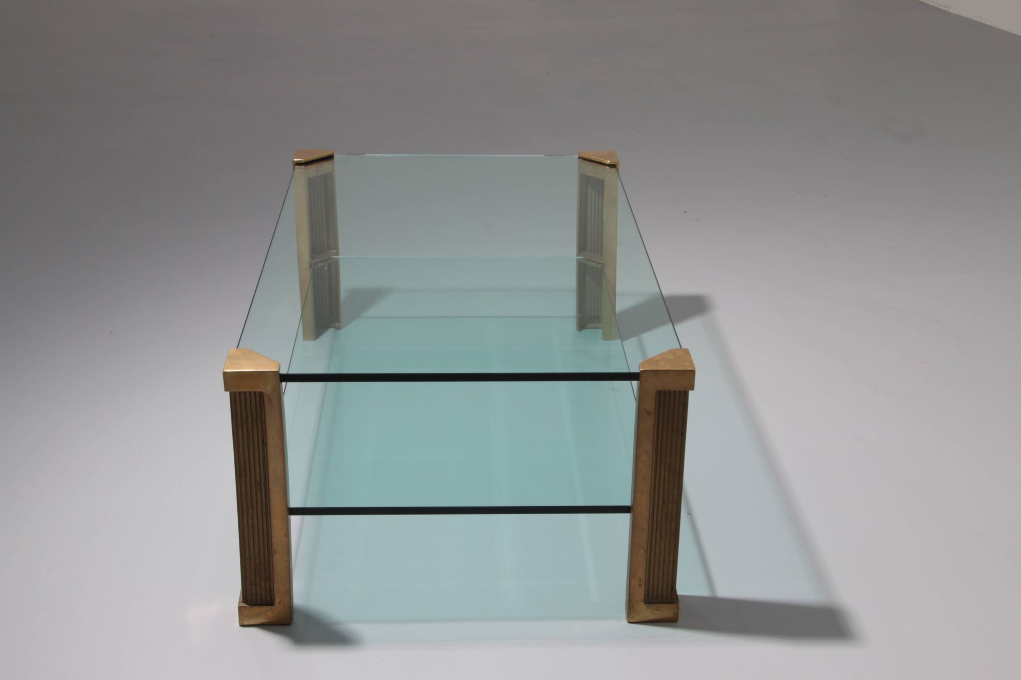 Table de salon en laiton Peter Ghyzcy modèle T14D 1970 Design hollandais