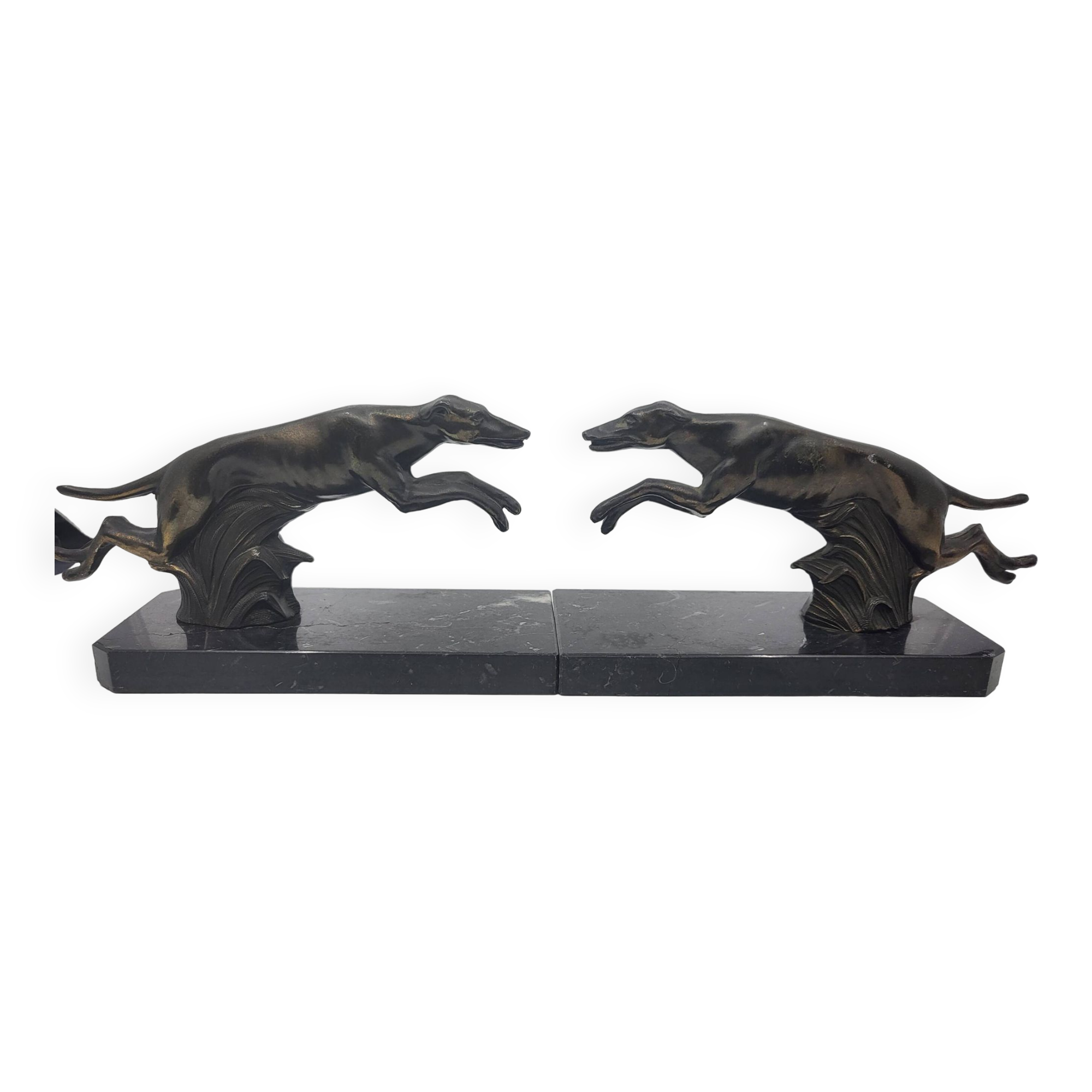 Pair of bookends, greyhounds in babbitt on black marble, Art Deco early 20th century
