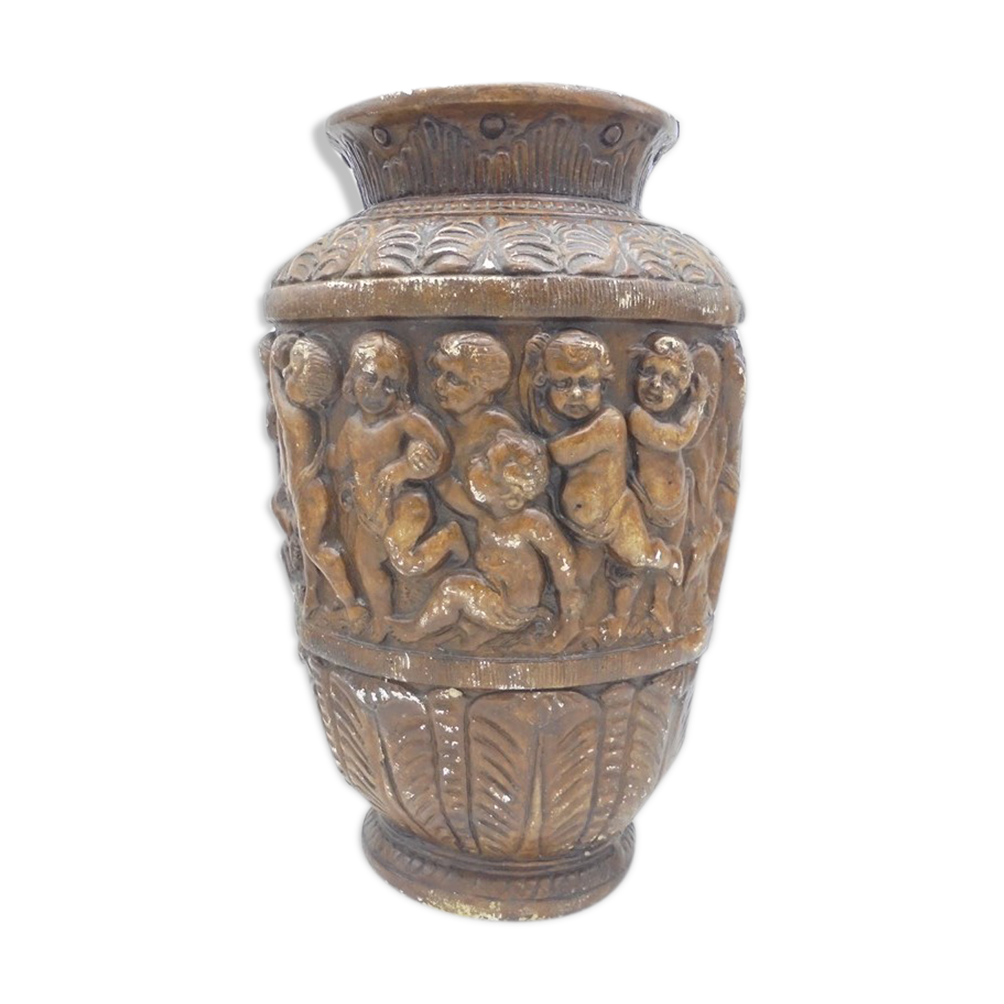 Plaster vase