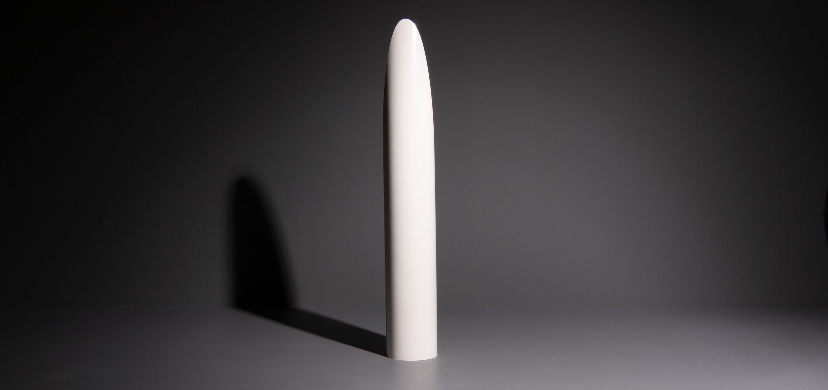 Unghia mirror designed by Rodolfo Bonetto in white 160x25cm