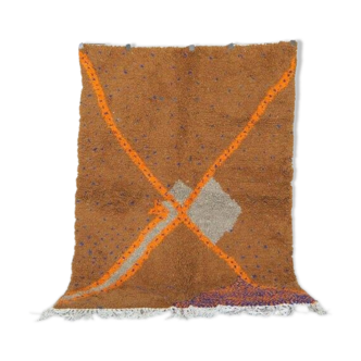 Handmade pure wool Berber rug, size 150 x 250 cm.