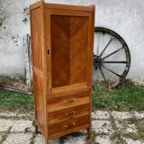 Vintage knitted bonnet feet compass