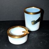 Cendrier vintage en verre opaline blanche et gobelet à cigarette opaline véritable