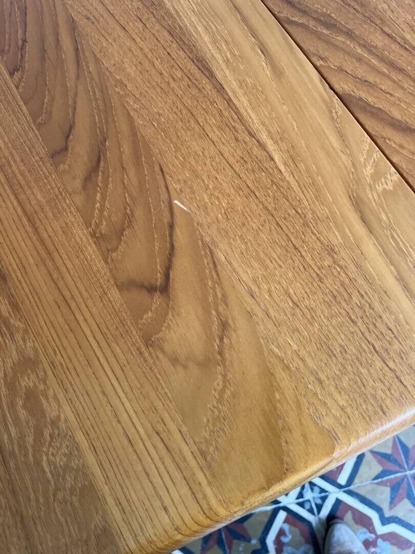 Danish dining table – Dyrlund