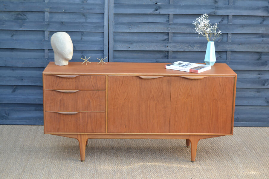 Teak sideboard by McIntosh - 152 cm