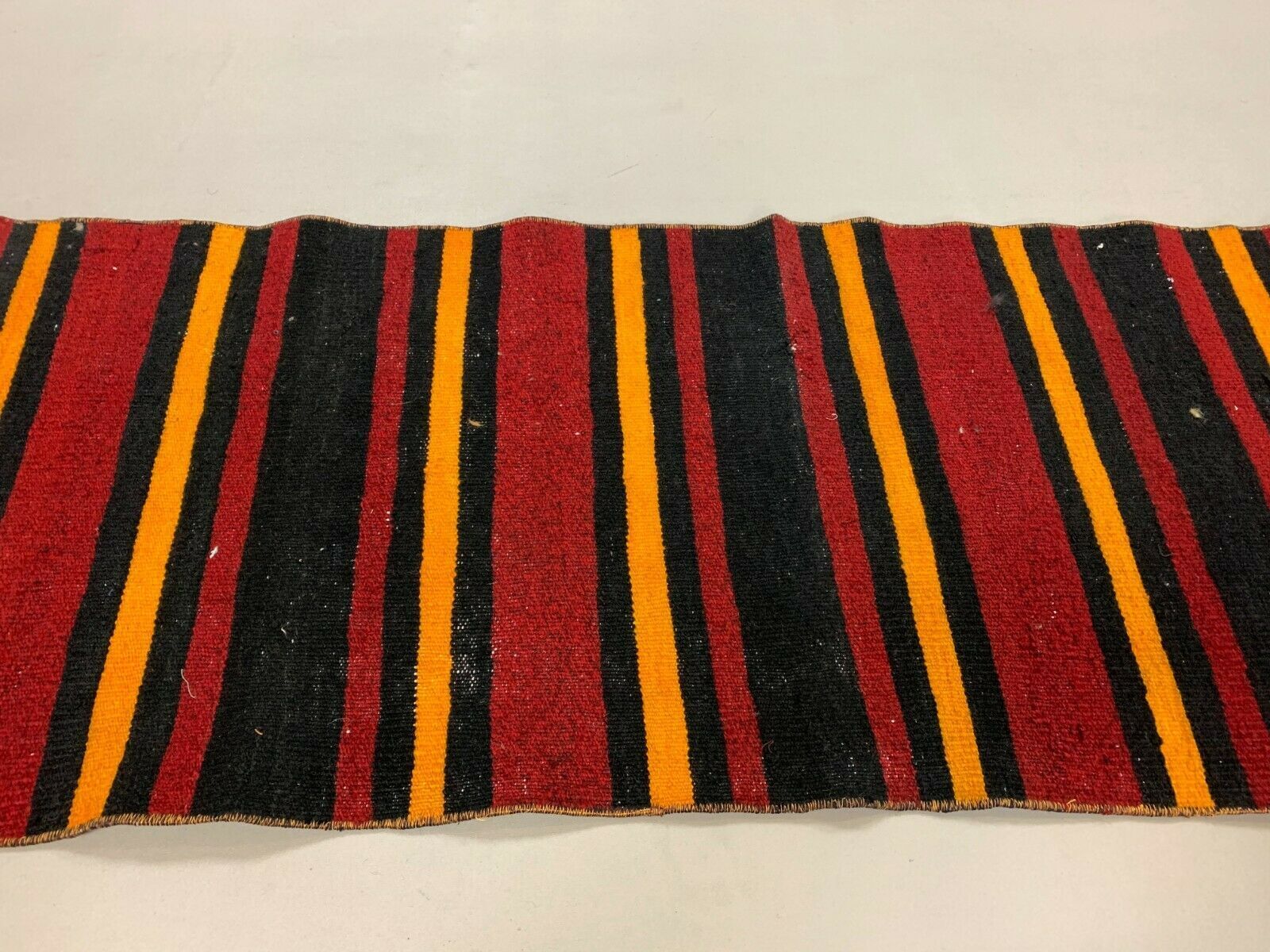 Old Turkish narrow Kilim Runner 275x54 cm, shabby chic, vintage kelim Red Black