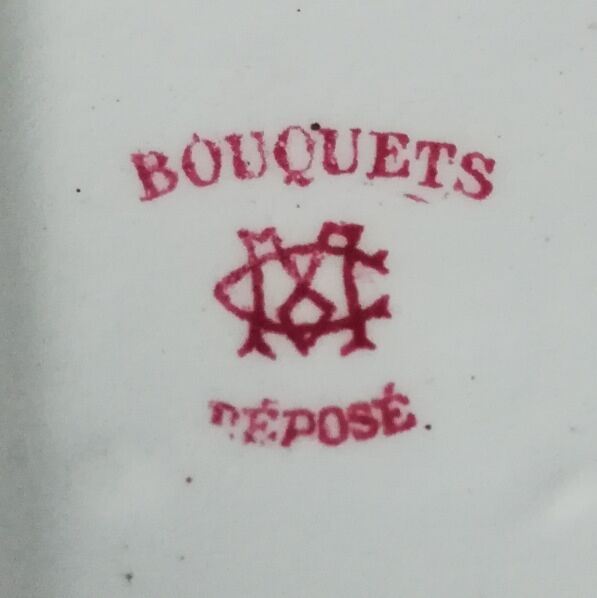 Soap holder in Creil Montereau earthenware