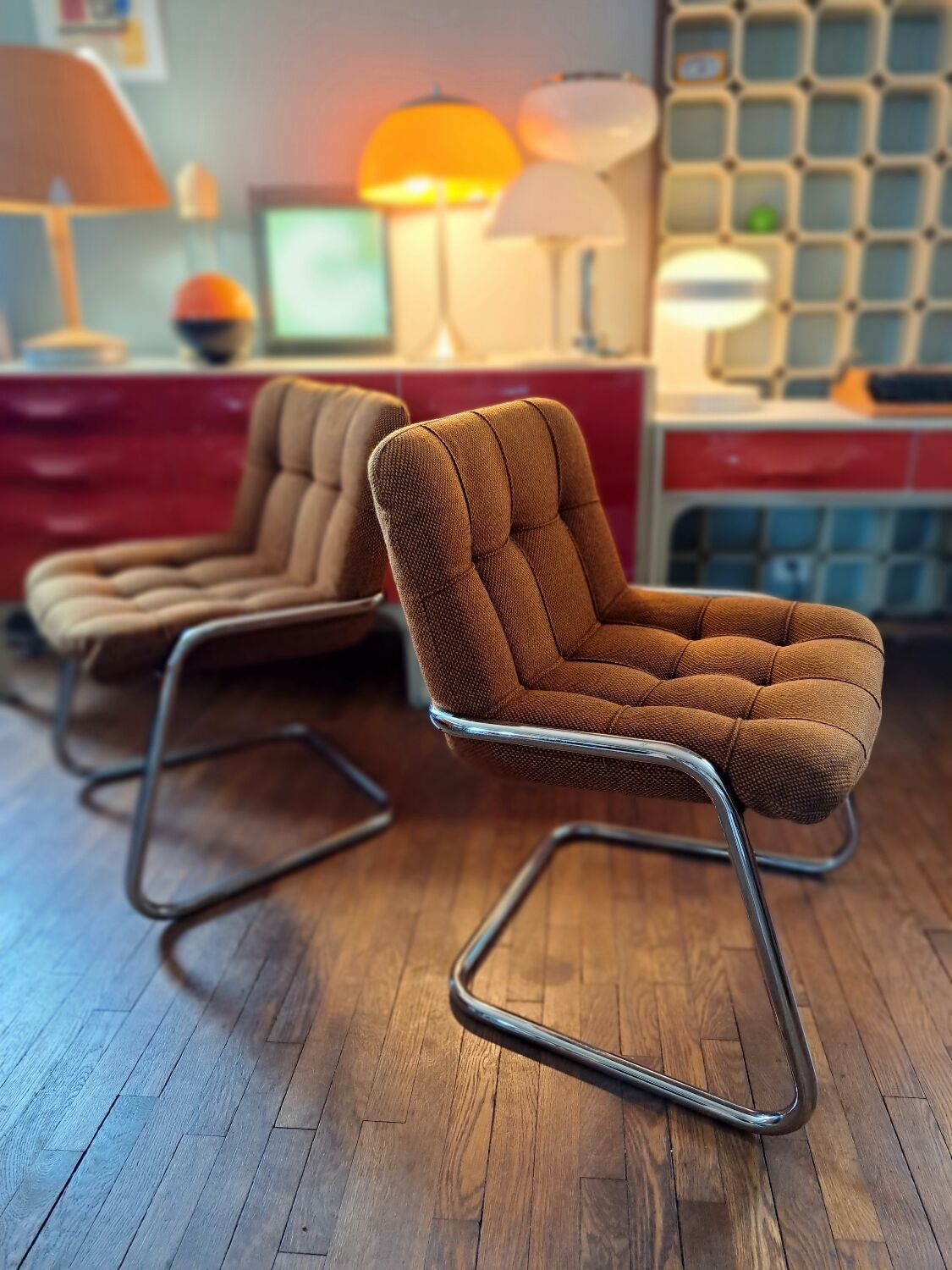 Suite of 6 armchairs airborne storm yves christin

1970's