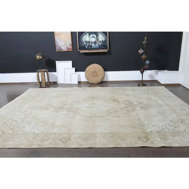 1970s Vintage Persian Handmade Wool Cotton Beige Area Rug 289x376