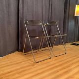 Une paire de chaises pliantes modernistes, années 1970