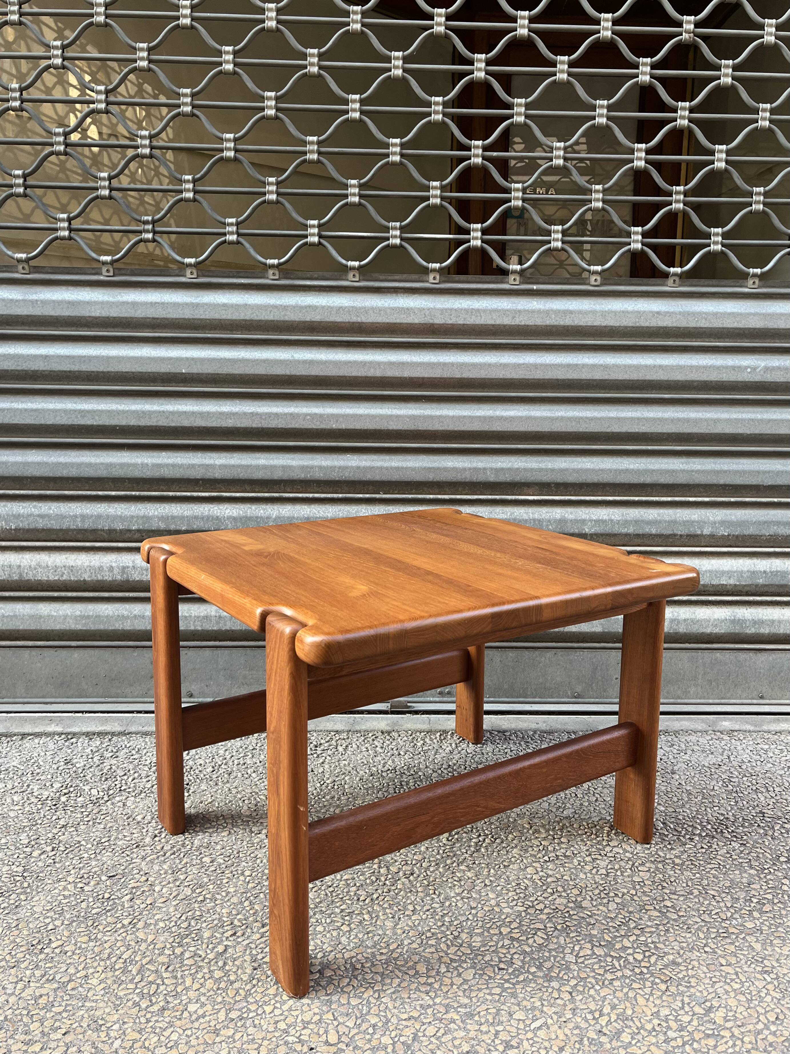 Teak coffee table by Niels BACH
