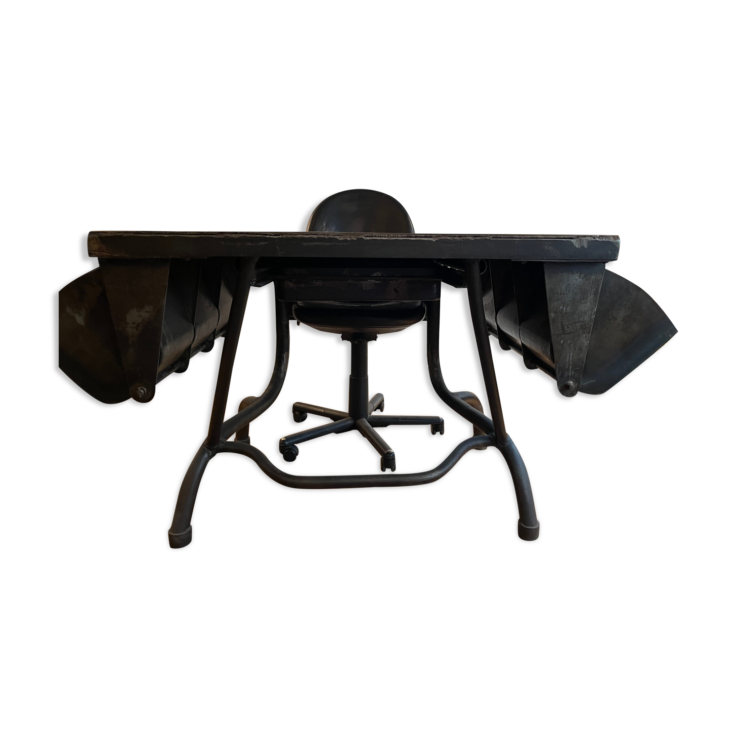 Welder's industrial table