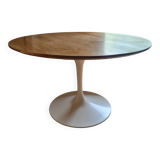 Table ronde tulipe 6/8 personnes