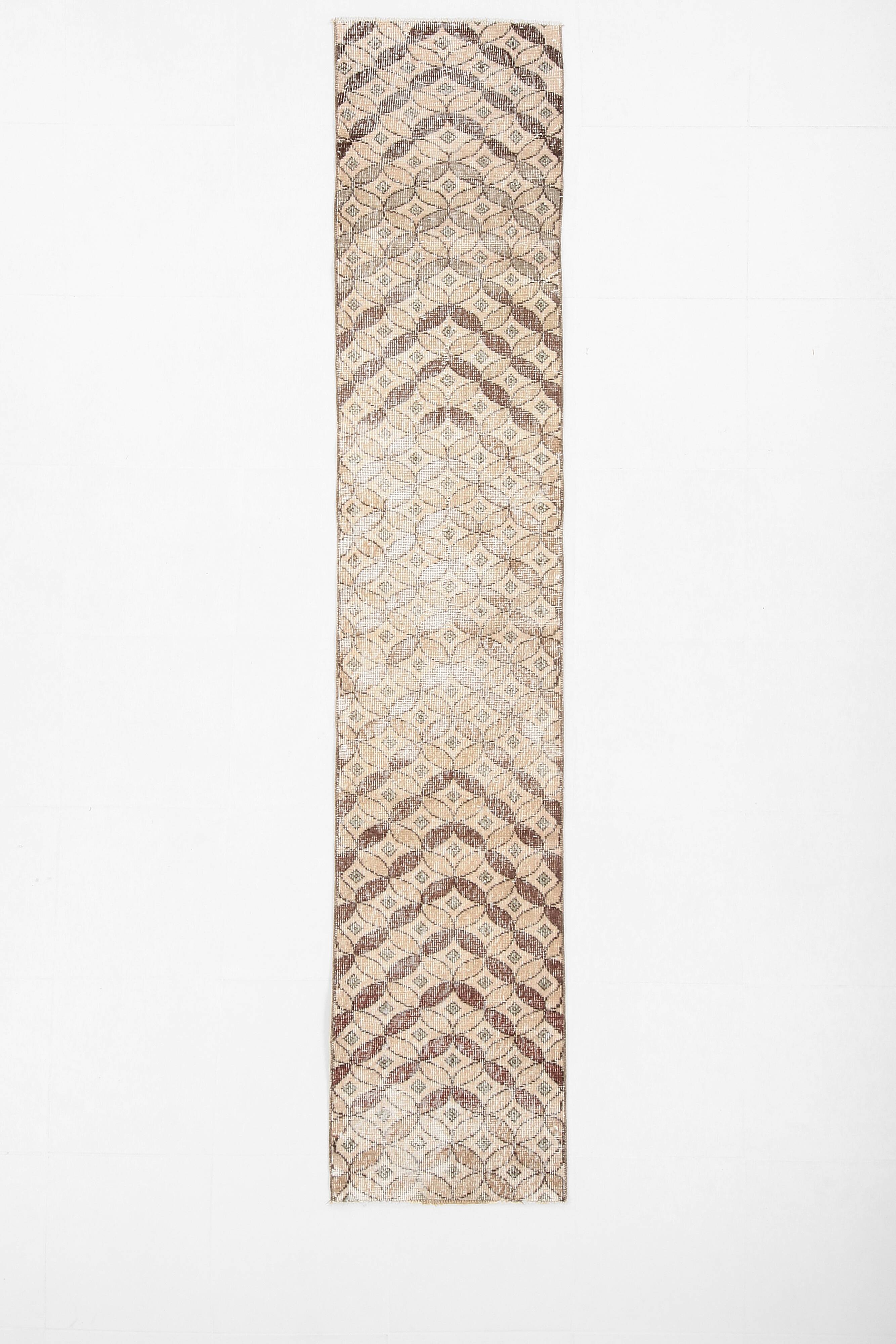 2x9 Soft Pastel Beige Turkish Runner Rug, 54x276Cm FREE SHIPPING